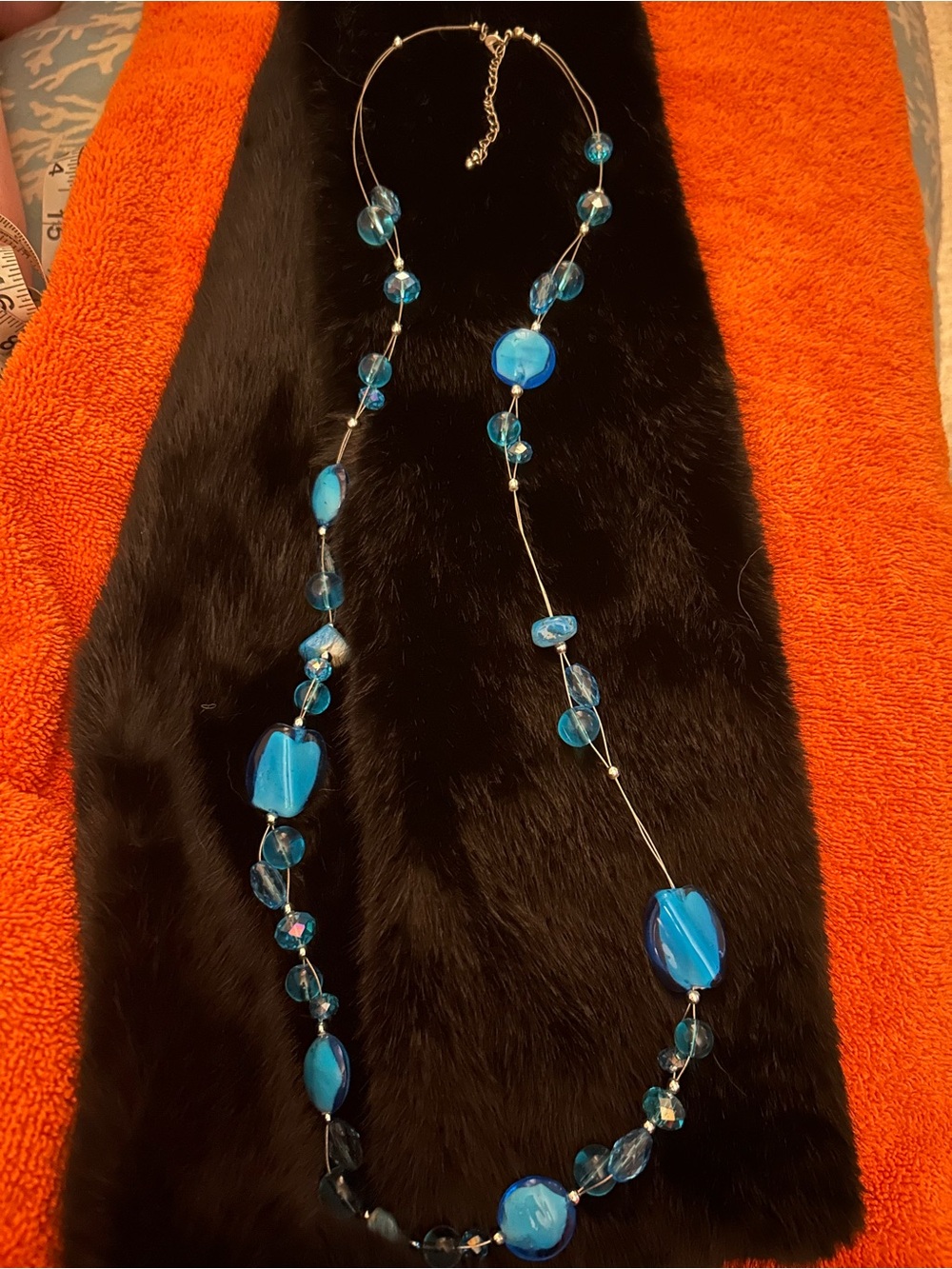 Blue Beaded Women's Necklace - Fashion Jewelry